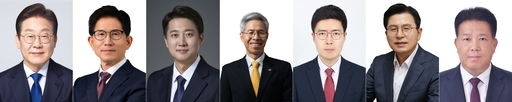 왼쪽부터 이재명 더불어민주당 후보(1번), 김문수 국민의힘 후보(2번), 이준석 개혁신당 후보(4번), 권영국 민주노동당 후보(5번), 구주와 자유통일당 후보(6번), 황교안 무소속 후보(7번), 송진호 무소속 후보(8번). 중앙선거관리위원회 제공