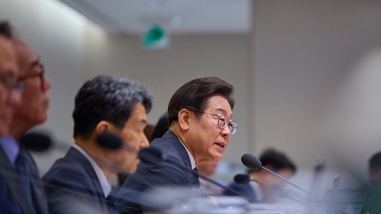 李대통령 “울산 AI센터, 대한민국 성장 꽃 피울 출발점”