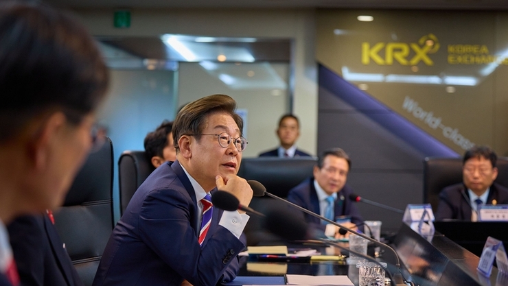 李대통령, 11개 부처 장관 인선 단행… 국방부에 첫 민간 출신 안규백