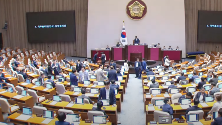 김민석 총리 후보 임명동의안, 국회 본회의 통과… 국민의힘 불참