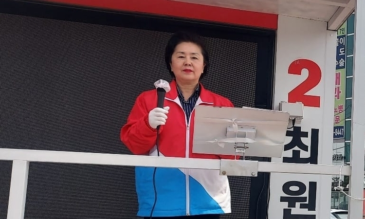특검, 尹 부부 공천개입 의혹 관련 김영선 전 의원 4일 조사