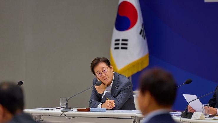 대통령실, 前 대통령·배우자 국민임명식 초청
