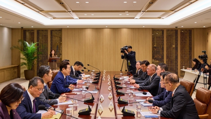 李대통령, 한미 관세협상 후속 민관 합동회의 주재