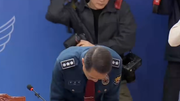 경찰청장 직무대행 “위헌적 계엄에 경찰 동원” 대국민 사과