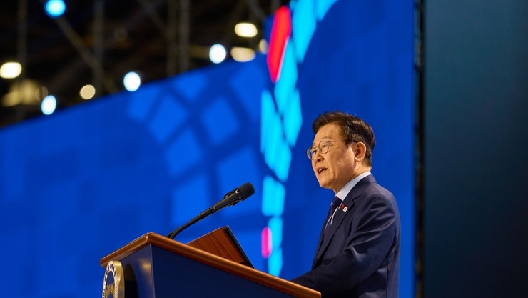 李대통령 “종교단체‧정치인 연루 의혹, 여야 관계없이 엄정 수사”