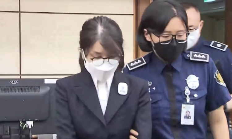 김건희, ‘통일교 금품수수’ 징역 1년 8개월 1심 판결에 항소