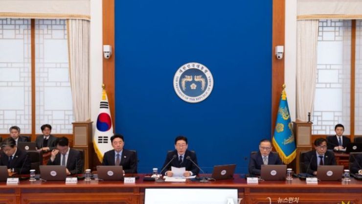 이재명 대통령 "기름값 바가지 같은 반사회적 악행, 엄정하게 대응해야"