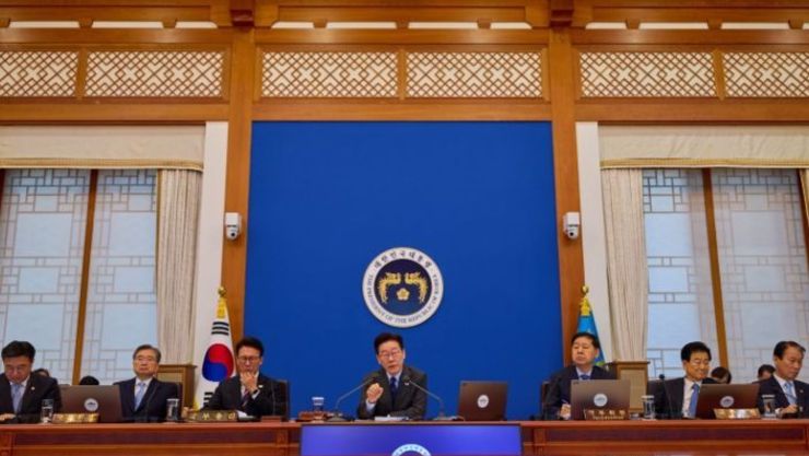 이재명 대통령 "비상대응체계 선제 가동…최악 상황 대비책 철저 수립"