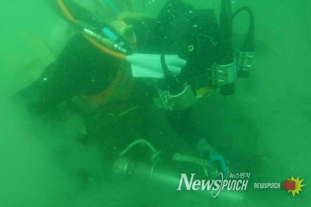 <태안 마도 해역 수중발굴조사 모습