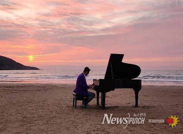 양산해변에서 노을 질 때