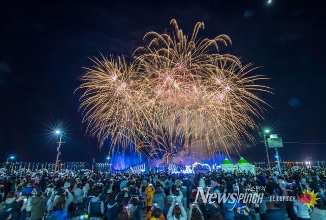 목포해상W쇼의 올해 첫 공연이 오는 27일 개최된다.