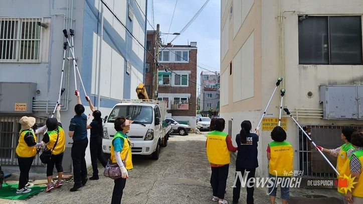 계양구, 여성친화도시 조성 공모사업으로 작전1동 빌라밀집 지역 ‘친환경 특수형광물질’ 도포 추진