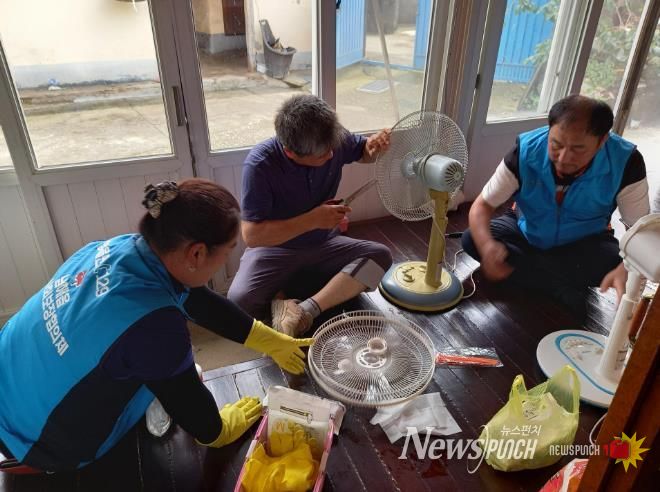 남해군 남해읍 지역사회보장협의체, 냉방기기 청소 활동실시