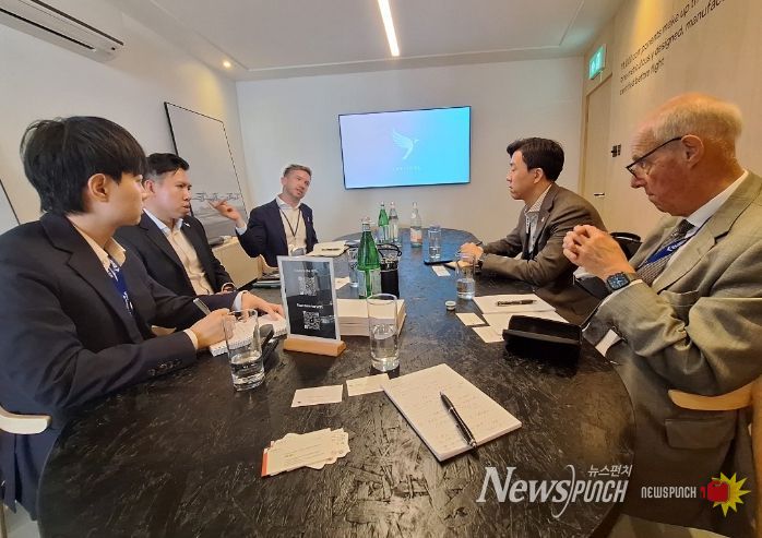 판버러 에어쇼 투자유치 활동