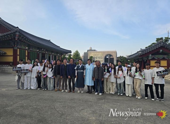 강원도립대학교, 외국인 유학생들과 함께 ‘2025 강릉단오제’거리 페레이드 참여
