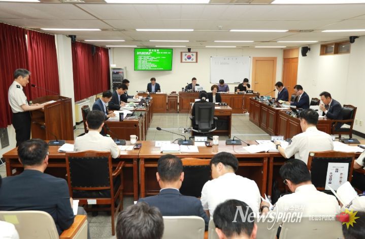 충청북도의회 건설환경소방위