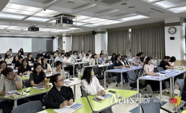 지난 6월 12일 시흥시 지역사회보장협의체는 '제3차 동 복지아카데미'를 진행했다.