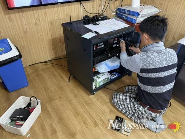 방송장비 점검 사진