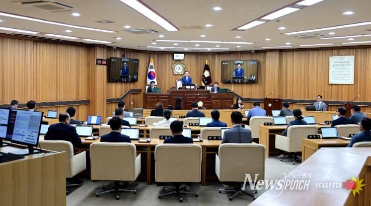 목포시의회, 제400회 임시회 개회