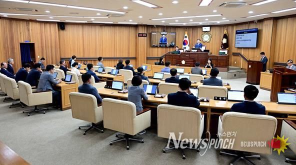 목포시의회, 의회 공무국외연수 예산 전액 반납 결정