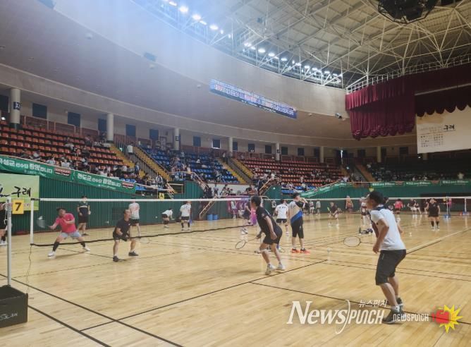 제19회 지리산남악제배 배드민턴대회 성료