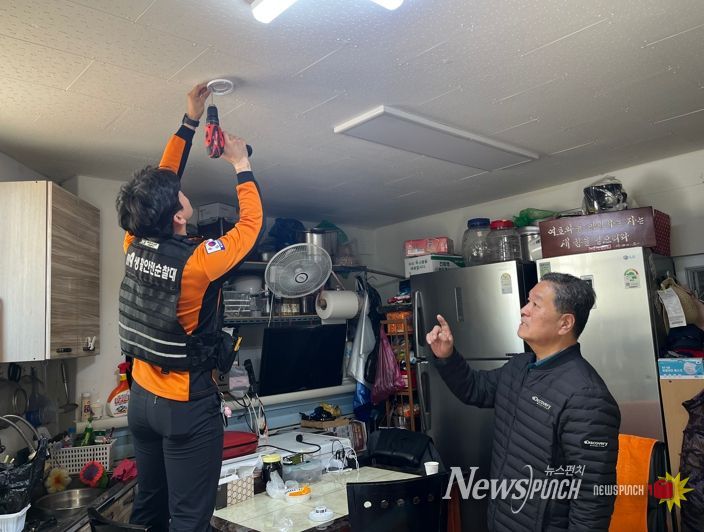 여수소방서, 주택용 소방시설 설치‘효도의 첫 걸음은 안전에서부터’집중홍보