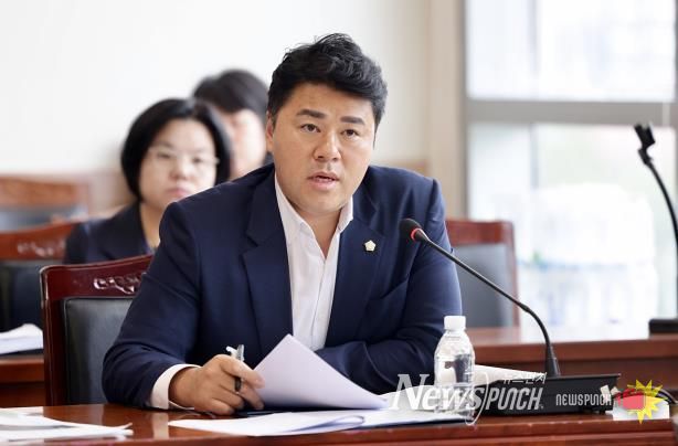 천안시의회 이병하 의원 대표발의, 「천안시 온실가스감축인지 예산제 운영 조례안· 천안시 청년기업 육성 및 지원에 관한 조례안」 상임위 통과