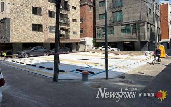 자투리땅 주차장 공사 후(당산동4가 32-45)
