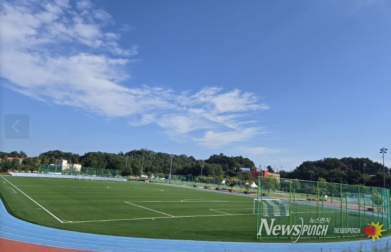 강릉 강남축구공원 1구장, 15년 만에 ‘KFA 1등급’ 경기장으로 재탄생