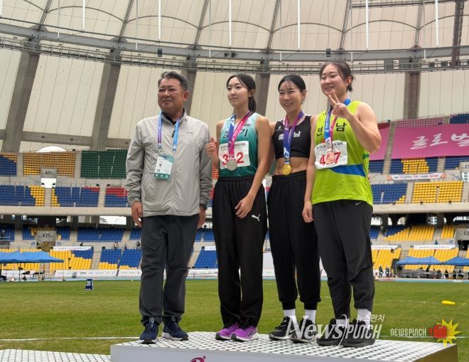 육상팀 조은주 선수 100m 허들 1위로 금빛 질주