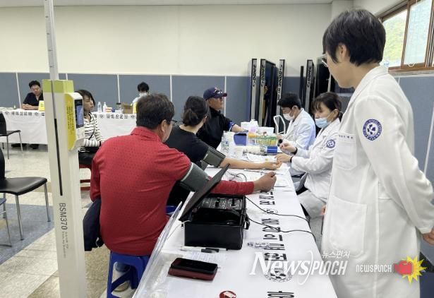 태안군청소년수련관에서 진행된 특수건강진단 모습.