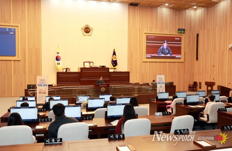 제128회 청소년 의회교실(충주시 초중고학생회장단)