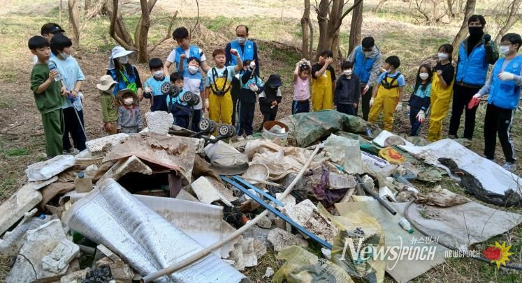 금반초_엄천강 주변 환경정화활동