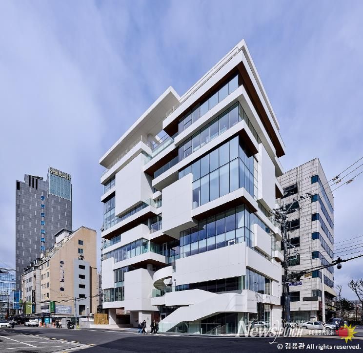 대상. 석촌동 1-4_김용관 작가