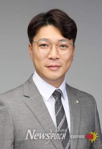 목포시의회 유창훈 의원 ‘2025 지방자치 의정대상’수상