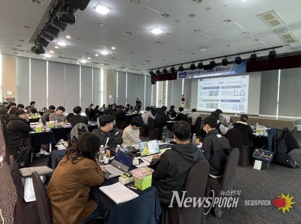 새만금고용특구 일자리 지원단 ‘취업특강 및 기업설명회’성료