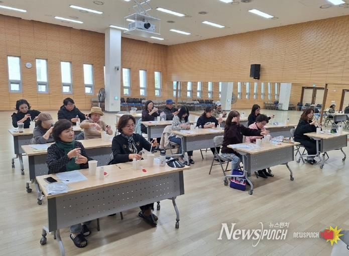 의정부시 송산3동 주민자치회, 환경친화 천연제품 만들기 체험 실시