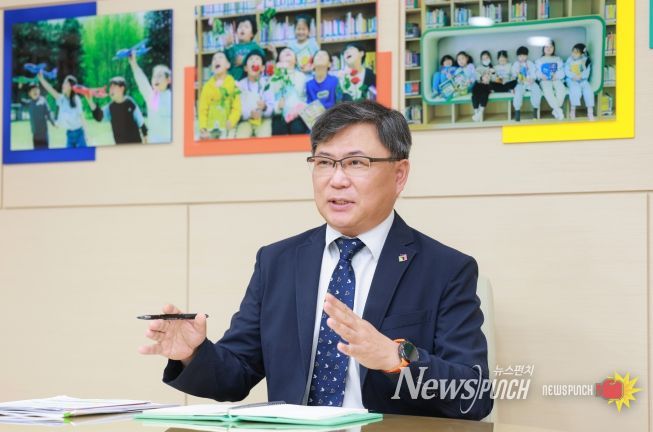 유정기 교육감 권한대행