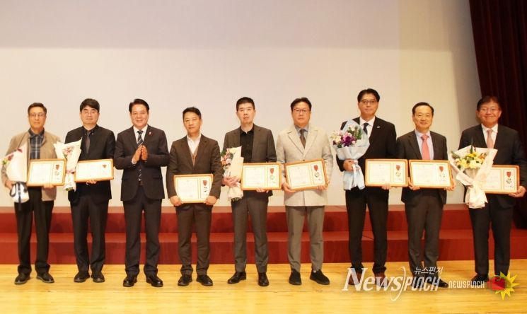 안양시, 기술・경영 우수한 지역기업 8곳 ‘우수기업’ 선정