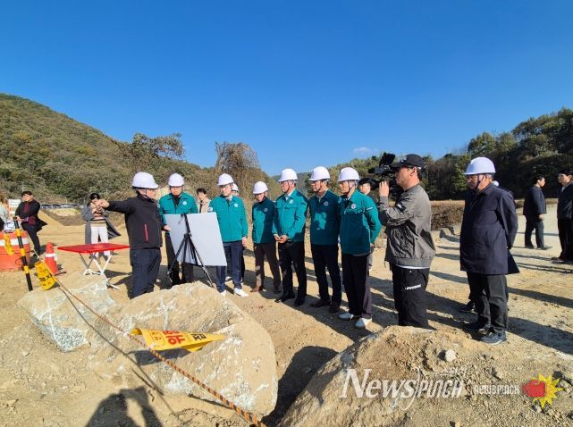 건설환경소방위 지장~목도 도로선형개량공사 현장 방문