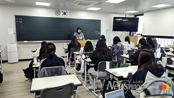 광주시 청소년상담복지센터, 수험생 응원 아웃리치 ‘원하는대로(路) 바라는대로(路)’ 진행