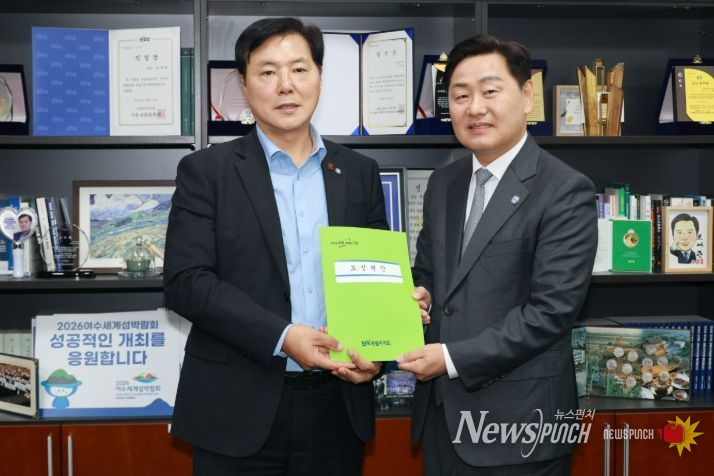 민주당 예산·정책 핵심 인사 잇따라 면담