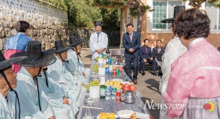 합천군 초계향교, 2025년 기로연 재현행사 성황리 개최