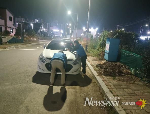 군산시, 일제정리기간 체납차량 번호판 야간영치 단속