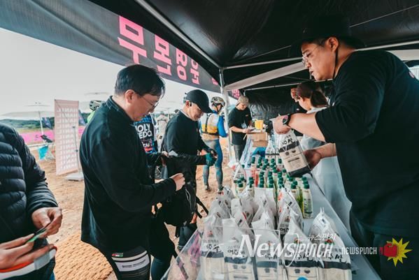 '2025 코리아 오프로드 클래식' 대왕님표 여주쌀, 도시락·경품 후원으로 라이더 에너지 채워