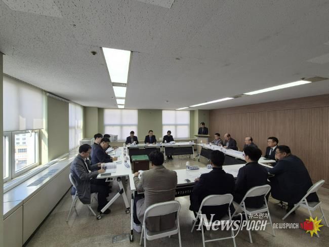 대장·역곡신도시 공사업체와 지역업체 간‘상생 간담회’ 개최 모습