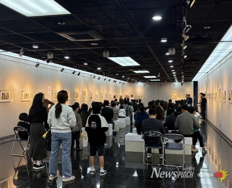 제8회 정신건강 미술전시회 ‘내 마음속 용기 찾기’ 전시회 모습