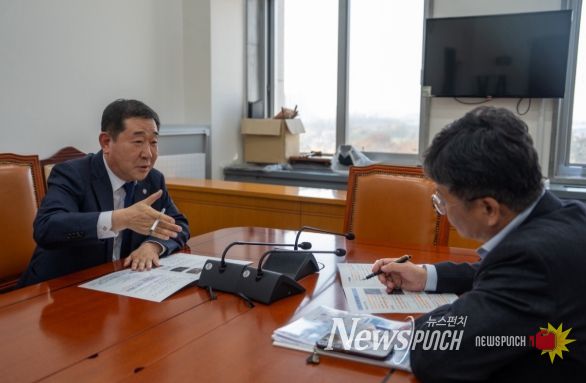 이재영 증평군수, 예결특위 심사 앞두고 정부예산 확보 총력