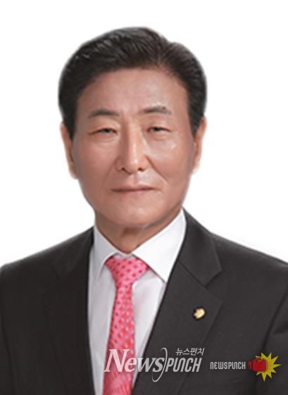 부산시의회 신정철 의원, 사회서비스원, 경영시스템 내실화와 돌봄통합지원법 대응 준비 시급