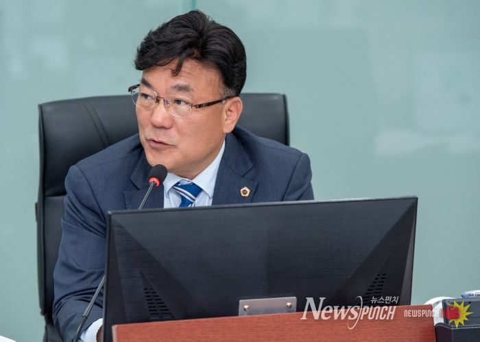 최만식 경기도의원(더불어민주당, 성남2)